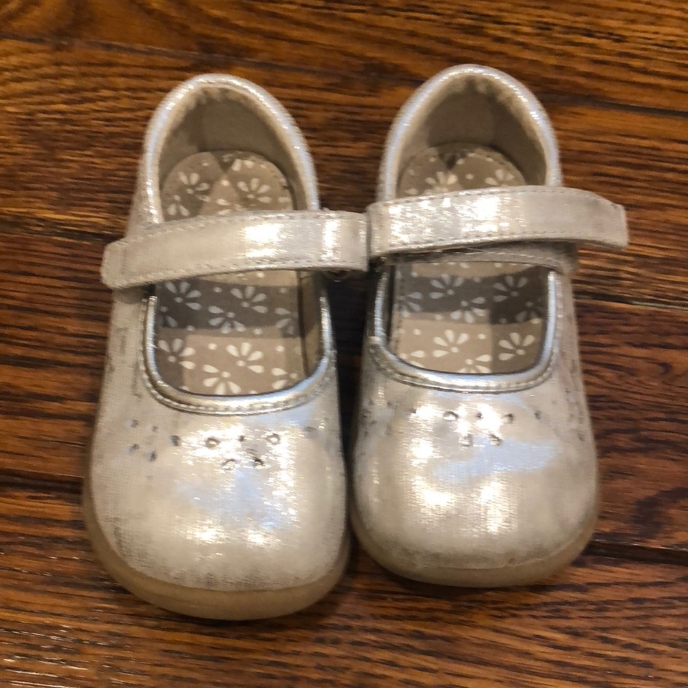 See Kai Run Silver Ballet Flats